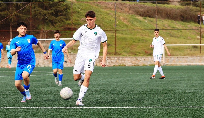 Belediye Derincespor – Kocaelispor U-16 maçının fotoğraf galerisi - Resim: 12