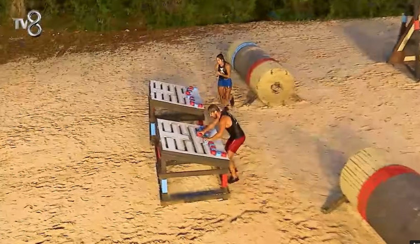 KRİTİK KONSEY: Survivor Dokunulmazlık Oyunu Kim Kazandı? 16 Mayıs Survivor Eleme Adayı Kim Oldu? - Resim : 1