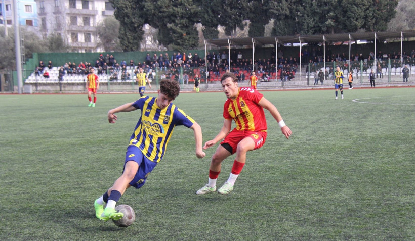 Karamürselspor'un Karasu’yu farklı devirdiği maçın fotoğrafları - Resim: 19