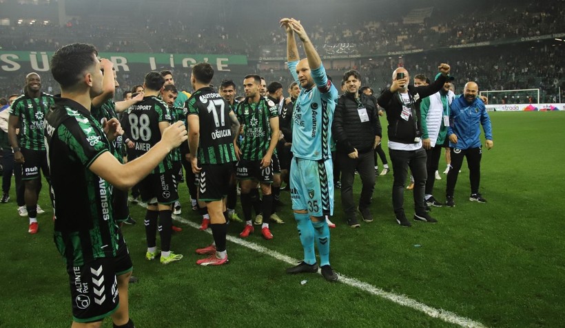 Kocaelispor – Sakarya maçının saha içi fotoğrafları - Resim: 86