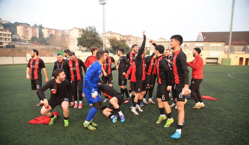 Osmanlı 41 - Hereke Yıldız maçının fotoğrafları - Resim: 17