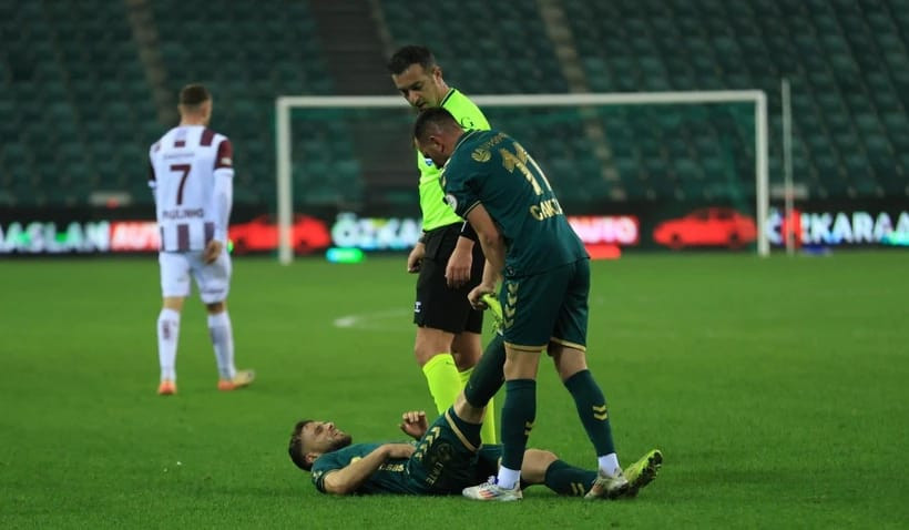 Kocaelispor'un Iğdır maçına FIFA kokartlı hakem! - Resim : 5