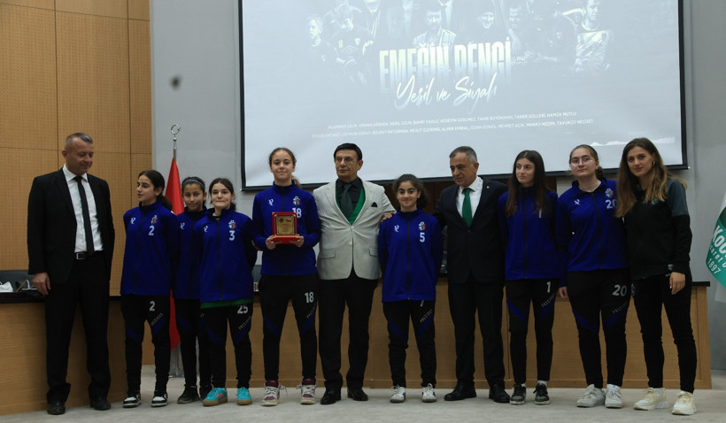 Müthiş belgeselin lansmanında ödüllendirildiler - Resim : 4