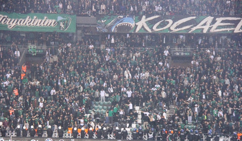Kocaelispor – Sakarya maçının tribün ve taraftar fotoğrafları - Resim: 35