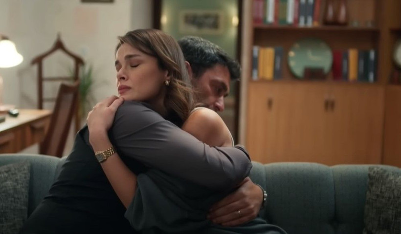 Uzak Şehir Mine Sadakat'in Kurşunuyla Son Nefesini Verdi! Uzak Şehir Mine Öldü Mü? - Resim: 1