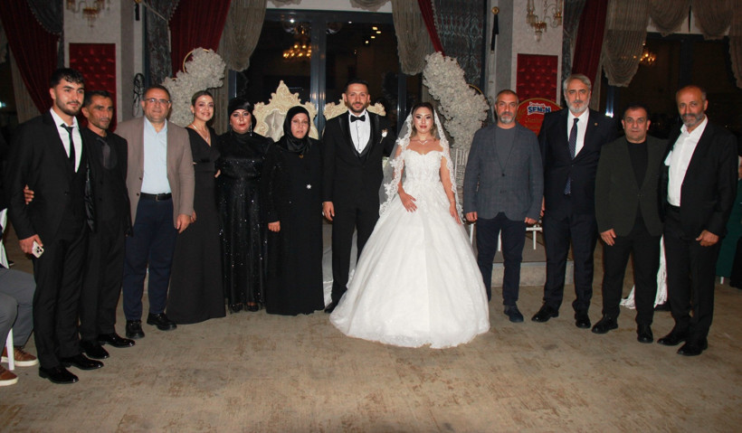 Buse ve Muharrem birbirine çooook yakıştı! - Resim : 20