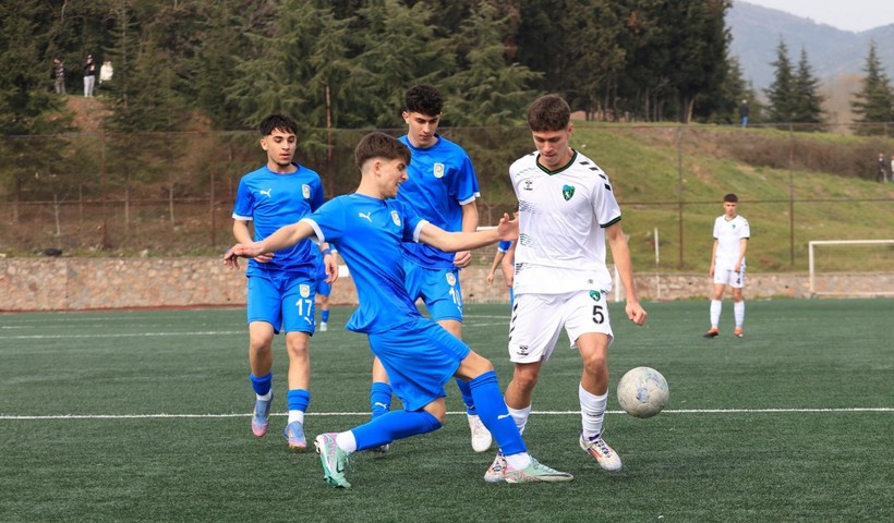 Belediye Derincespor – Kocaelispor U-16 maçının fotoğraf galerisi - Resim: 14