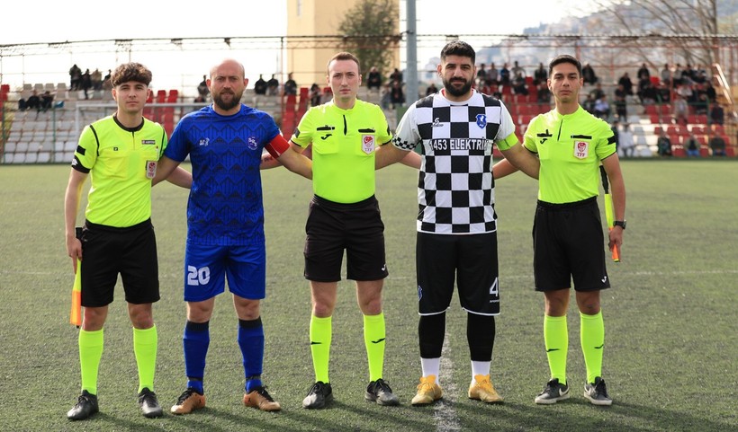 9 gollü maçın kazananı Körfez Atılım oldu! “2-7” - Resim : 7