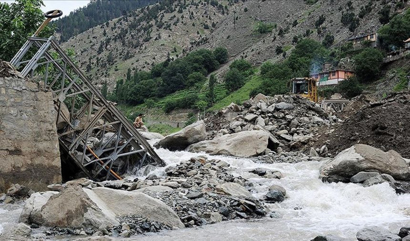 O ülkeyi deprem vurdu! - Resim: 2