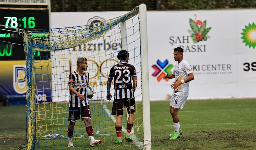 Belediye Derincespor - Elazığspor: 1-1 "Foto Galeri - Ali Köksal" - Resim: 124