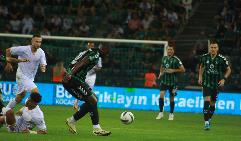 Kocaelispor - Manisa Futbol Kulübü maçı fotoğrafları "Foto Galeri - Ali Köksal" - Resim: 205
