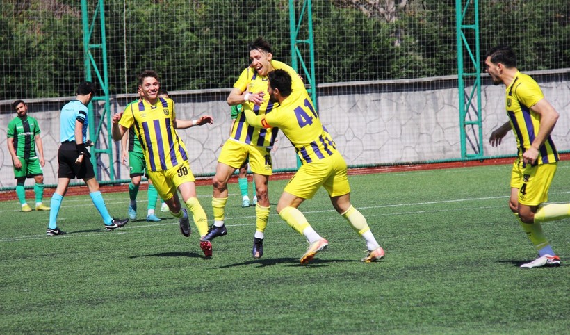 Karamürselspor demek AZİM demek PES ETMEMEK demek! - Resim : 1