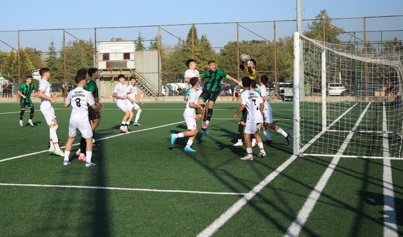 Kocaelispor - Sultanbeyli: 4-1 "U-17 Elit B Ligi Maçı - Foto Galeri - Ali Köksal" - Resim: 180