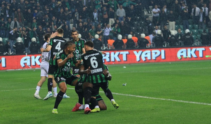 Kocaelispor – Sakarya maçının saha içi fotoğrafları - Resim: 31