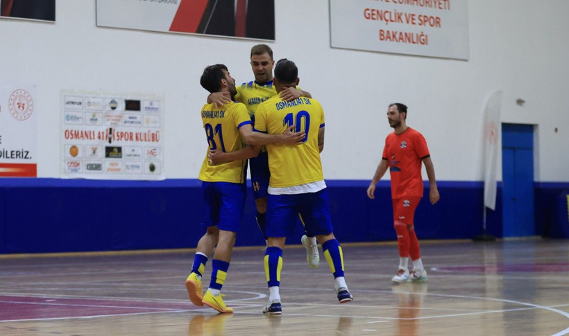Yok böyle mücadele... Osmanlı 41 - Van Gölü Sportif: 7-6 Foto Galeri - Resim: 49