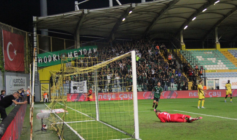 İstanbulspor - Kocaelispor: 0-3 "Foto Galeri - Ali Köksal" - Resim: 214