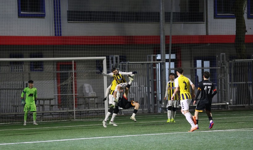 Arslanbey Gençlerbirliği - İzmit Yahya Kaptan U-16 final maçının foto galerisi - Resim: 13