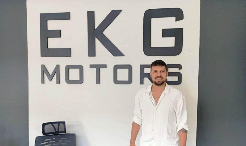 Hem futbol hem galericilik! Erdem Korkmaz Güner, EKG Motors’a bekliyor! - Resim : 3