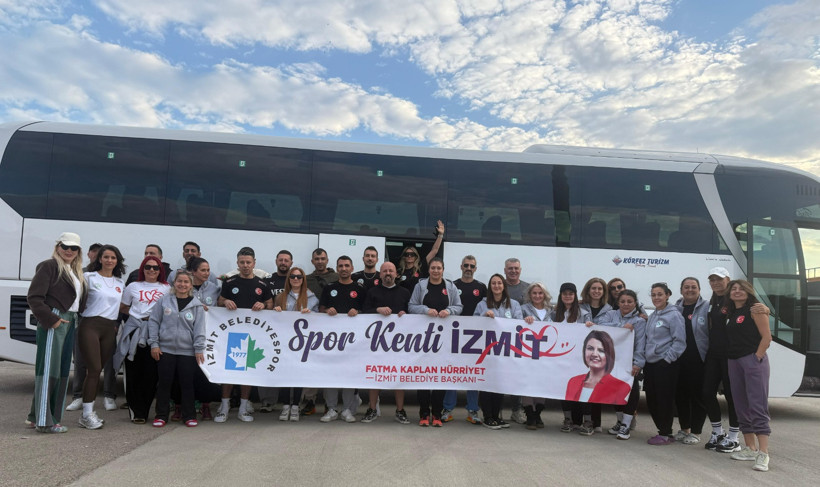 İzmit Belediyespor’un Sultanları ve Efeleri çok büyük iş başardı! - Resim : 12