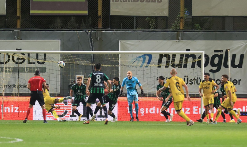 İstanbulspor - Kocaelispor: 0-3 "Foto Galeri - Ali Köksal" - Resim: 87