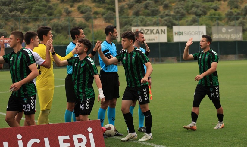 Kocaelispor – Mustafakemalpaşa U-19 finali maç içi fotoğrafları - Resim: 10