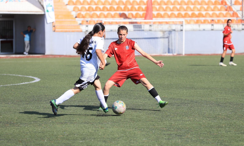 Kocaeli Kadın Futbol Kulübü – Arapçeşme maçı fotoğraf galerisi - Resim: 55