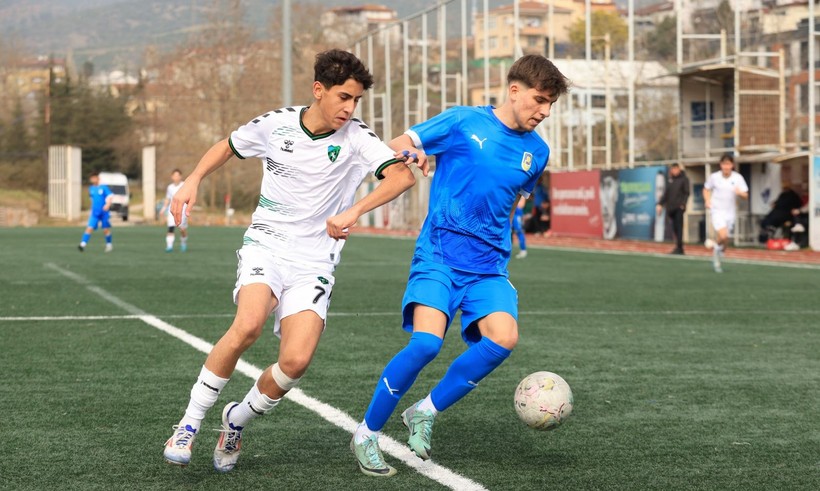 Belediye Derincespor – Kocaelispor U-16 maçının fotoğraf galerisi - Resim: 15