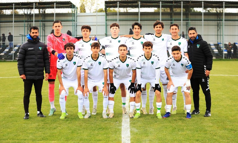 Kocaelispor - Karacabey Belediyespor U-19 maçının fotoğrafları - Resim: 2