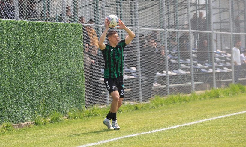 Kocaelispor - Belediye Derincespor U-19 maçının fotoğrafları - Resim: 58