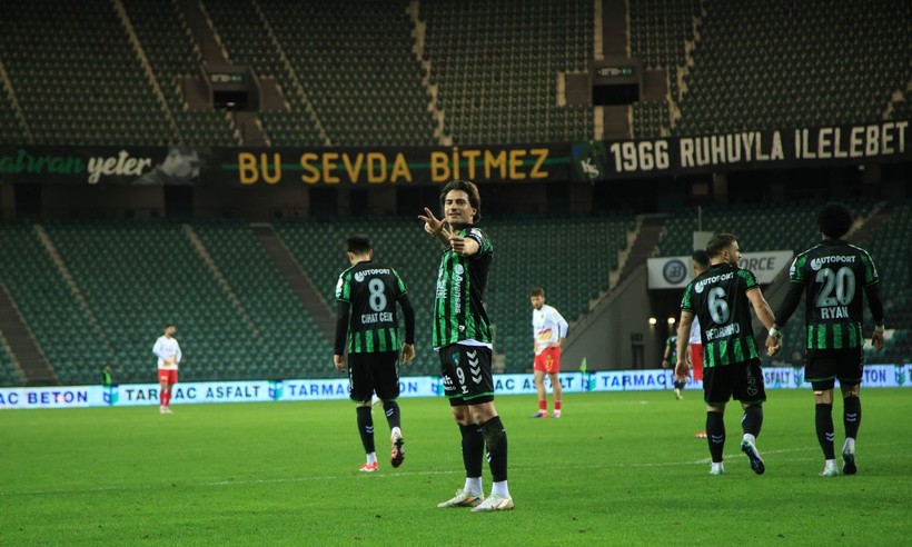 Kocaelispor - Yeni Malatyaspor 1-7 FOTO GALERİ - Resim: 137