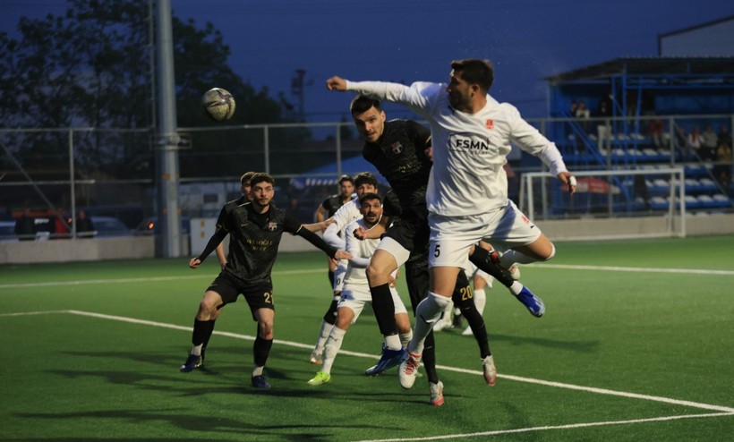 Kullarspor – Derincespor maçının fotoğrafları - Resim: 35
