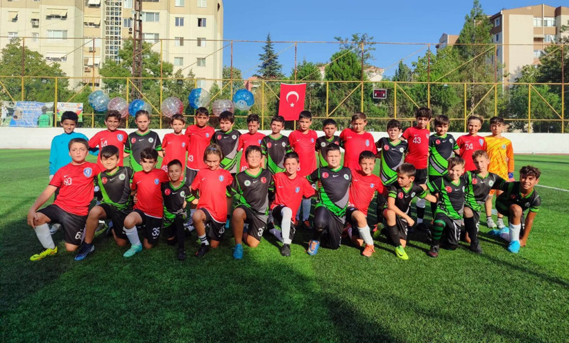 İzmit Futbol Kulübü’nde yeni dönem! - Resim : 8