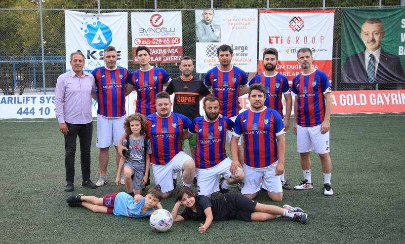 Kocaeli Esnaflar Futbol Turnuvası açılış günü fotoğraf galerisi - Resim: 1