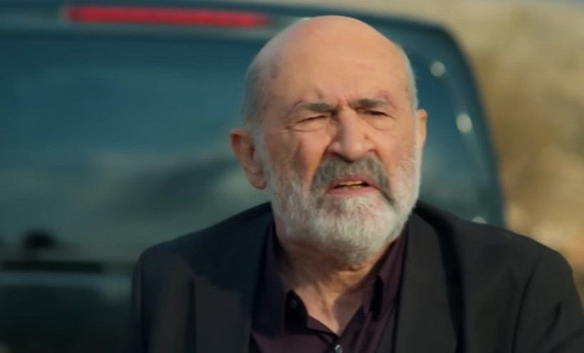 Uzak Şehir 39. Bölüm Fragmanı Boran Alya'nın Cihan'ın Karısı Olduğunu Öğrendi - Resim: 7