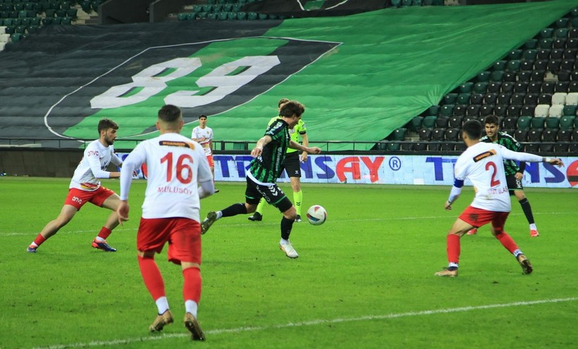 Kocaelispor - Yeni Malatyaspor 1-7 FOTO GALERİ - Resim: 126
