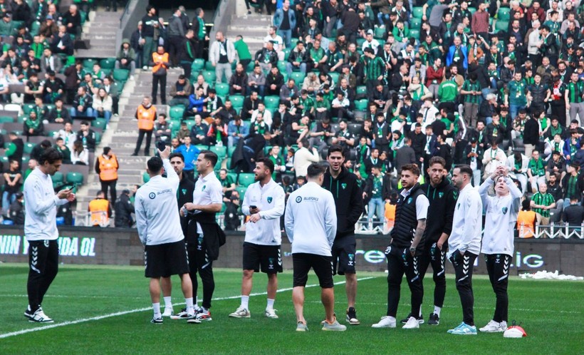 Kocaelispor – Sakarya maçının saha içi fotoğrafları - Resim: 58