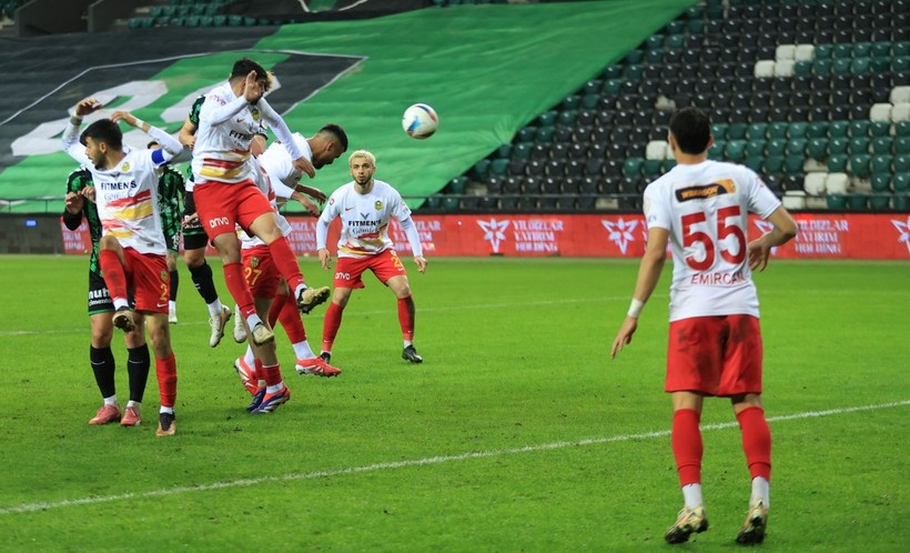 Kocaelispor - Yeni Malatyaspor 1-7 FOTO GALERİ - Resim: 121