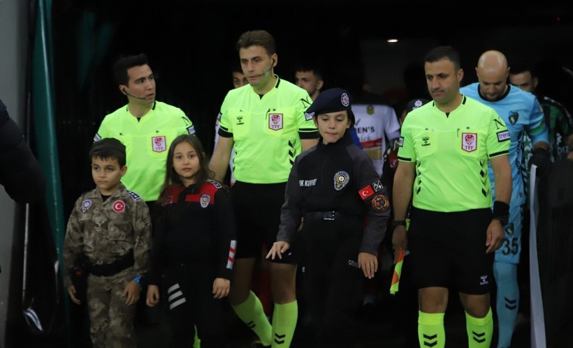 Kocaelispor - Yeni Malatyaspor 1-7 FOTO GALERİ - Resim: 7