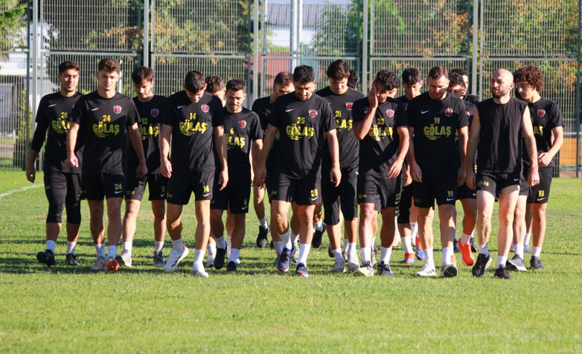 Gölcükspor’da ilk etap kampı sona erdi - Resim : 4