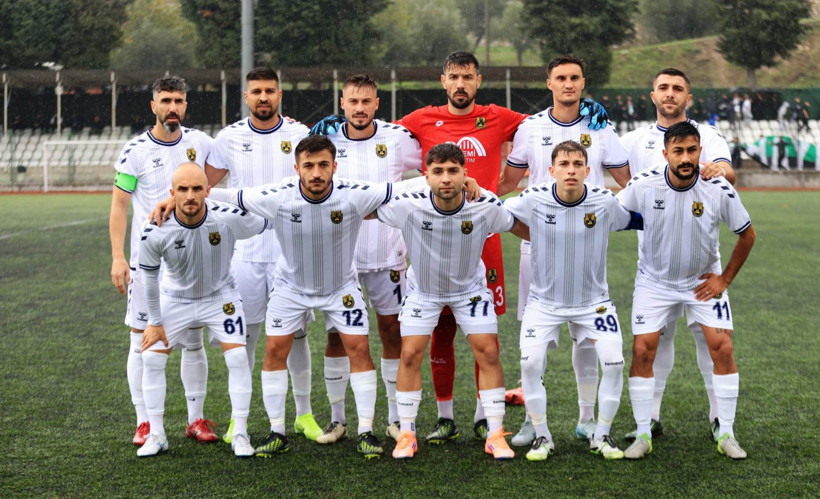 Karamürselspor evinde 3 puana uzandı! “1-0” - Resim : 8