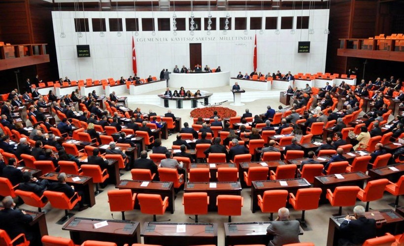 Meclis başkanı kendi partisini vekiline söz vermedi - Resim: 1