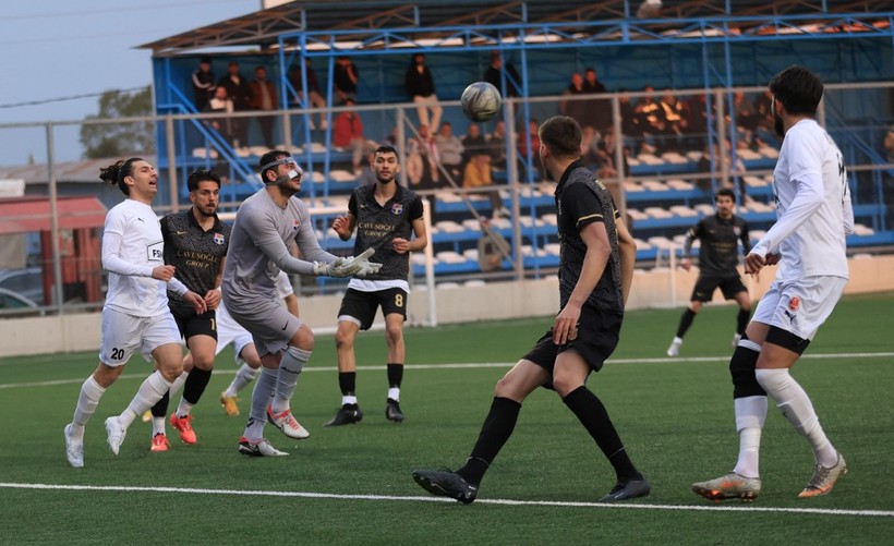 Kullarspor – Derincespor maçının fotoğrafları - Resim: 17