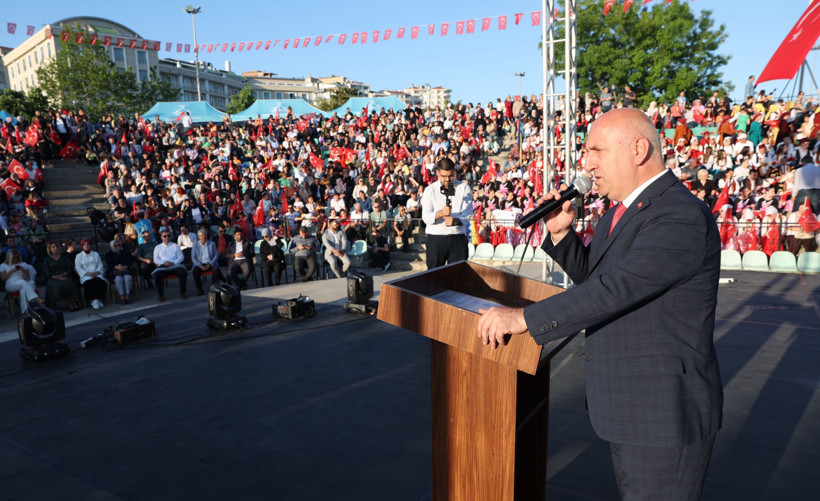 Darıca'da gerçekleştirilen 19 Mayıs Gençlik Festivali'nde renkli görüntüler - Resim : 4