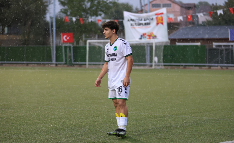Karatepe Gençlerbirliği - Kocaeli Güneşspor: 1-2 "1. Amatör Lig maçı - Foto Galeri - Ali Köksal" - Resim: 77