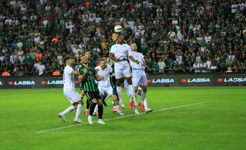 Kocaelispor - Manisa Futbol Kulübü maçı fotoğrafları "Foto Galeri - Ali Köksal" - Resim: 8