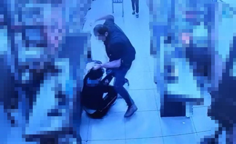 Markette kasiyere saldıran 3 kişi tutukladı! - Resim : 1