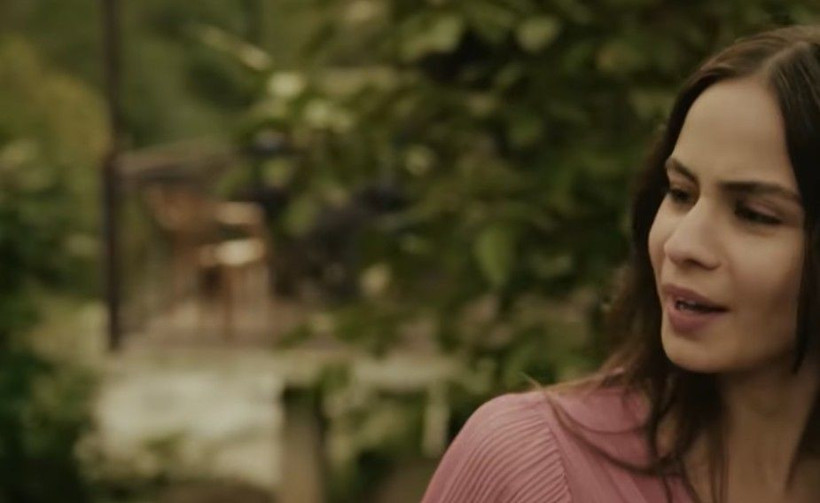 TRT 1 Taşacak Bu Deniz 9. Bölüm Fragmanı Esme Adil'i Bebeğiyle Tanıştırdı - Resim: 6