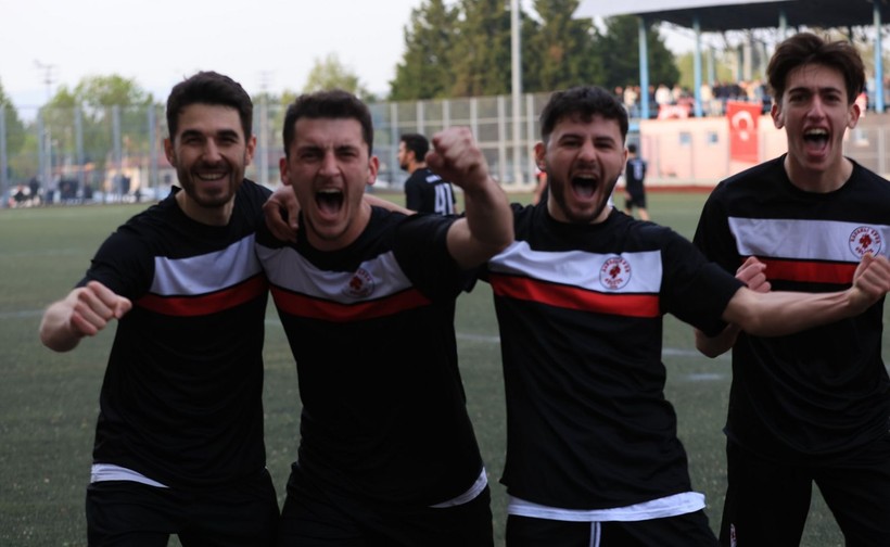 Kavaklıspor – Kullarspor: 1-2 “Foto Galeri” - Resim: 40