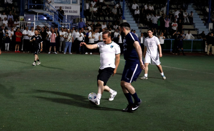 Yavuz Ağıralioğlu Kocaeli'de ter döktü! - Resim : 1