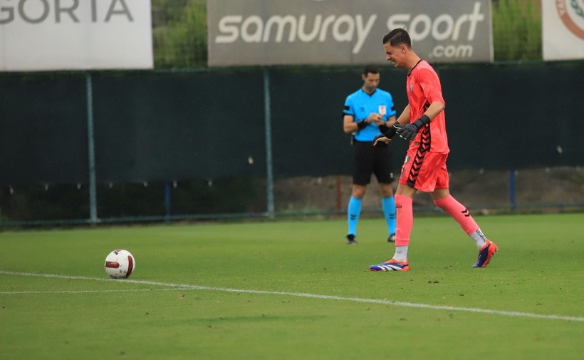 Kocaelispor - Mustafakemalpaşa U-19 maçının penaltı heyecanı Foto Galeri - Resim: 9